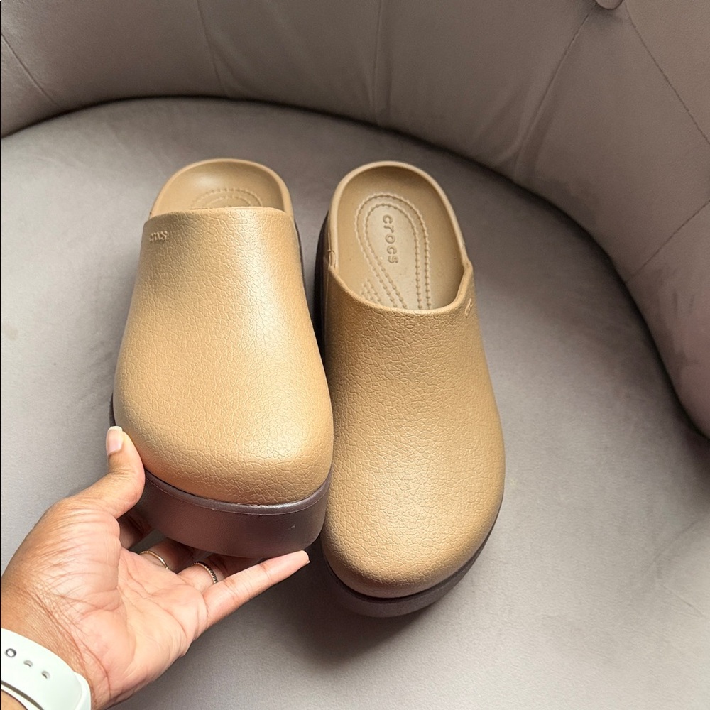 CROCS Dylan Platform Clog - Picture 3 of 7